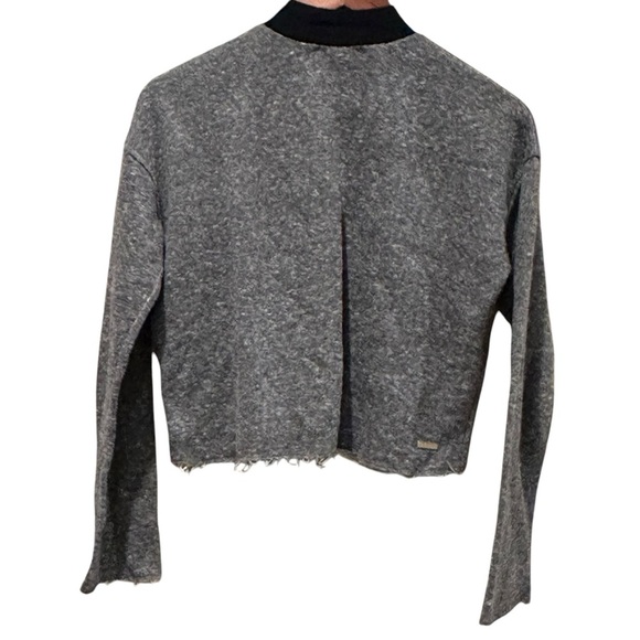 Alala Activewear Cropped Athleisure Mock Knit Sweatshirt Top  Size Small Raw Hem - Picture 4 of 8